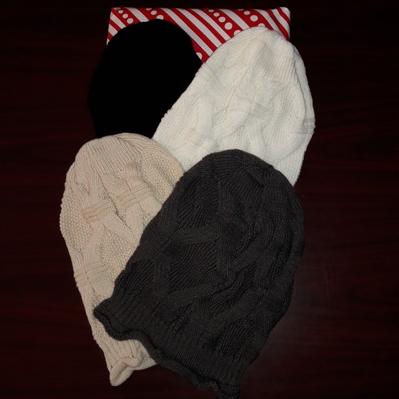 🌴SLOUCH BEANIE🌴 - Picture 3 of 4